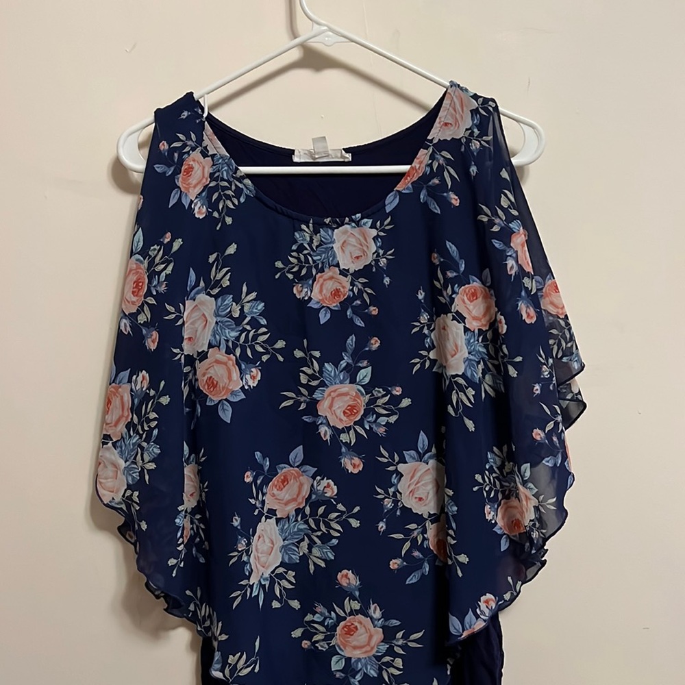 Cold shoulder floral maternity top